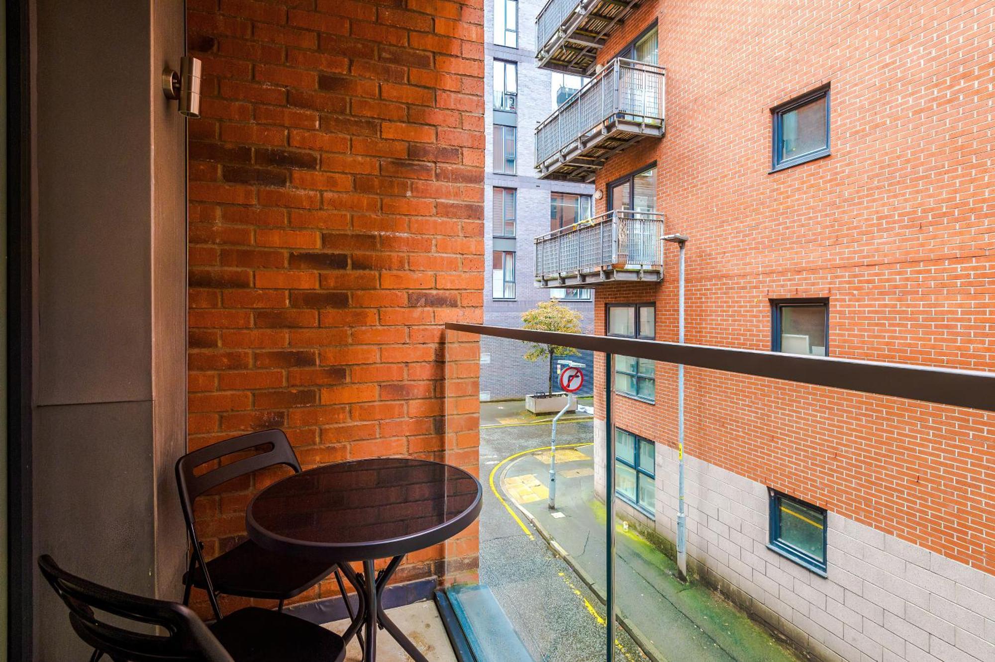 Hilltop Serviced Apartments- Northern Quarter مانشستر الغرفة الصورة